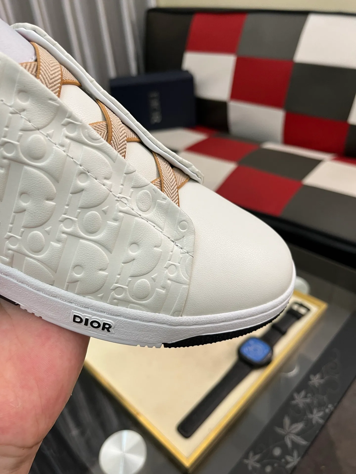 Men's Men's Shoes 💰458⌚️⌚️[Dior] Dior's new casual men's shoes are on the market in Hong Kong counters. The official website is 1:1 production. Original Italian materials. Designed by European and American masters. Perfect shape to create counter quality. Solid color rubber wear-resistant outsole and classic dazzling head! Super versatile and very comfortable. High-end without losing taste, fashionable and novel! ! Absolute focus! Code number: 38-442️⃣Colors available